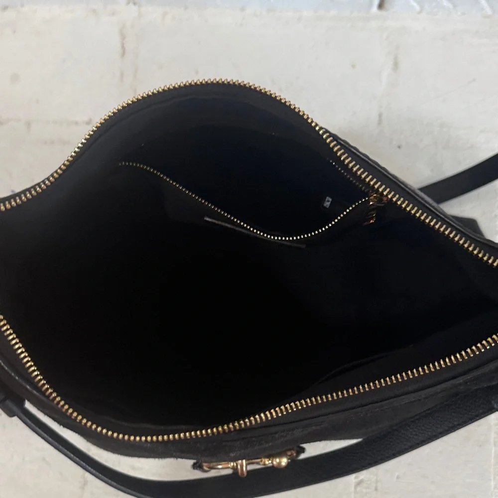 See By Chloe Black and Gold Shoulder Bag Large - Picture 3 of 6